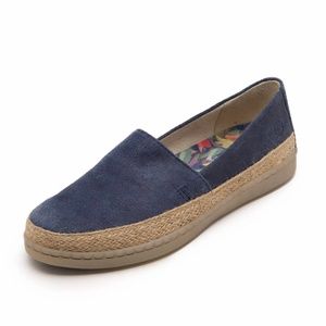 BORN Castries Sneaker Suede Navy size  9.5